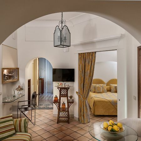 Bed and Breakfast Weekend A Napoli Exteriér fotografie