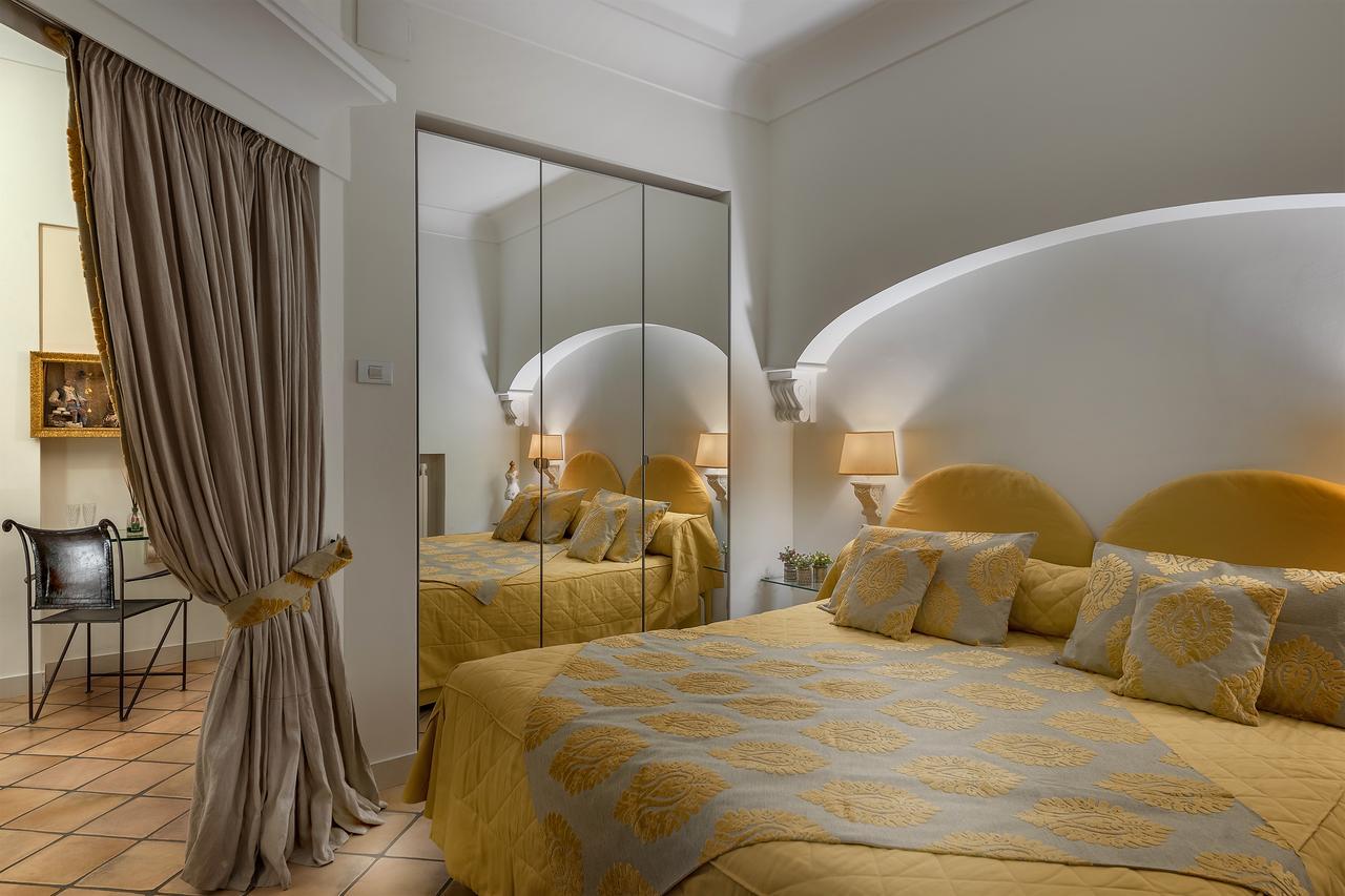 Bed and Breakfast Weekend A Napoli Exteriér fotografie
