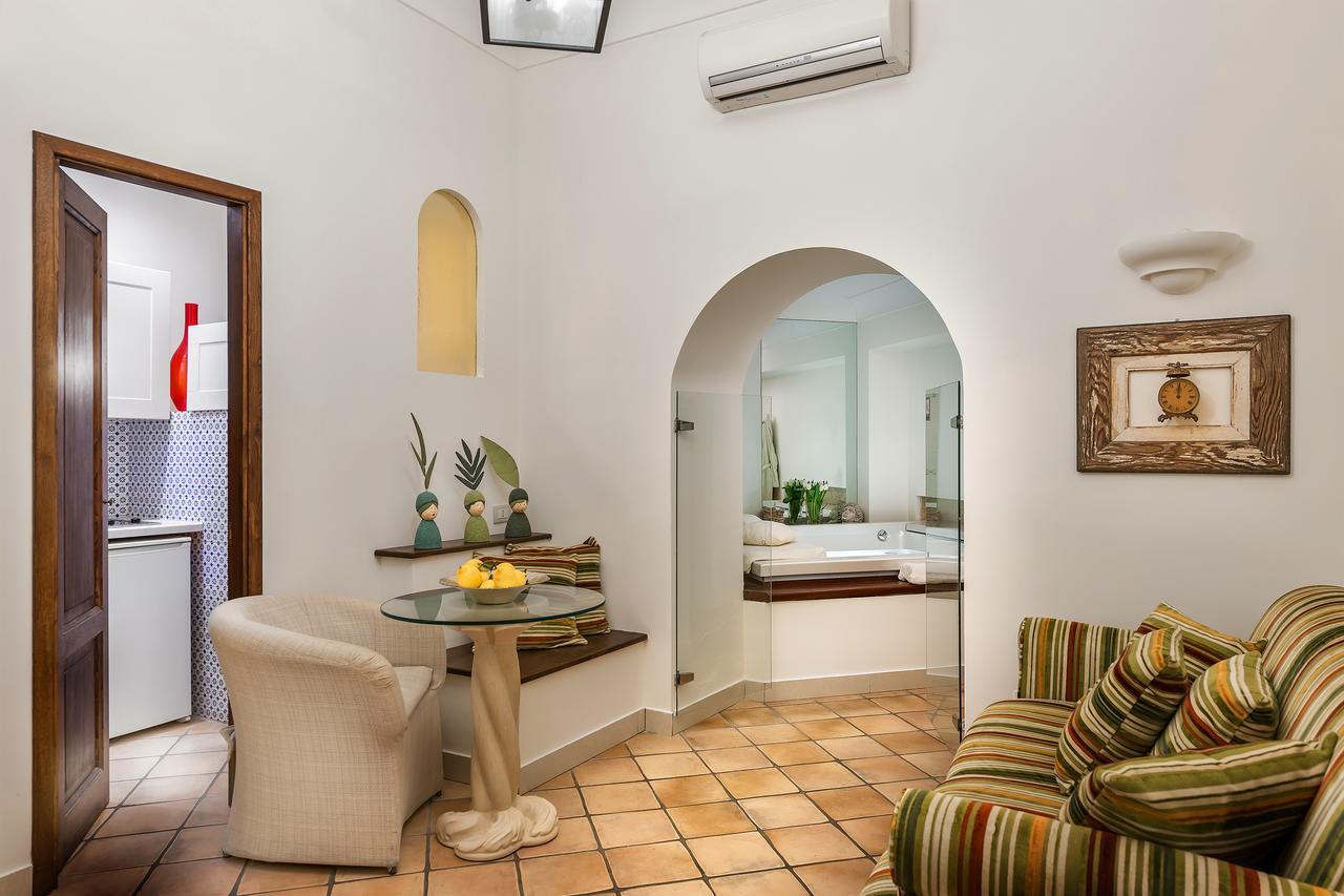 Bed and Breakfast Weekend A Napoli Exteriér fotografie